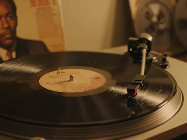 The Rise and Resurgence of Soul Music: From Motown to Modern Vinyl